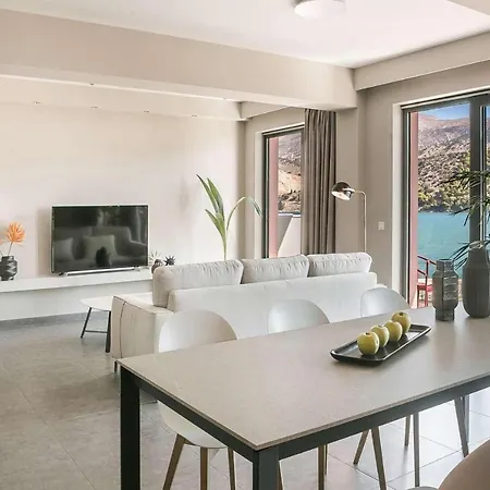 12 Suites Luxury Living דירה